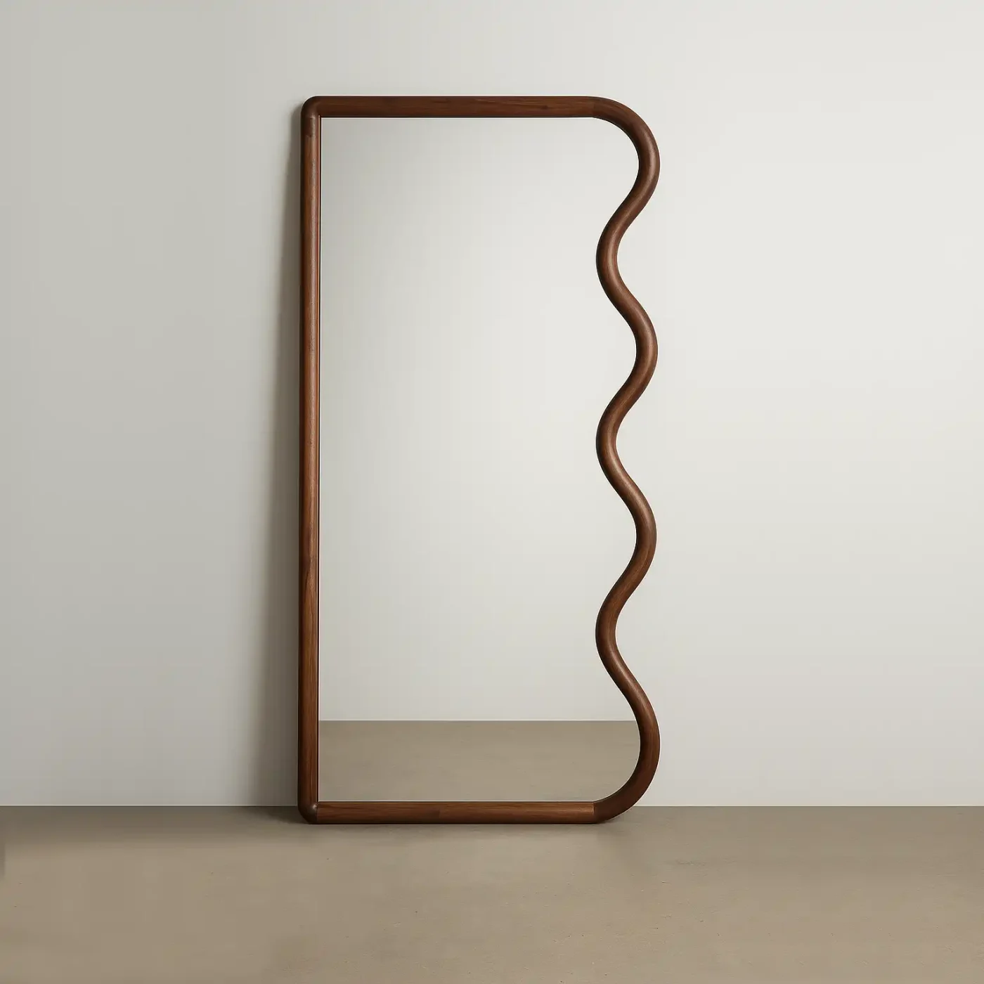 Bold Reflection Mirror